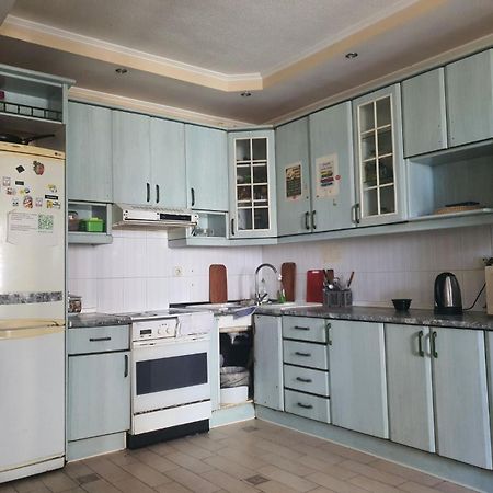 Хостел Оболонь Kiev Ngoại thất bức ảnh