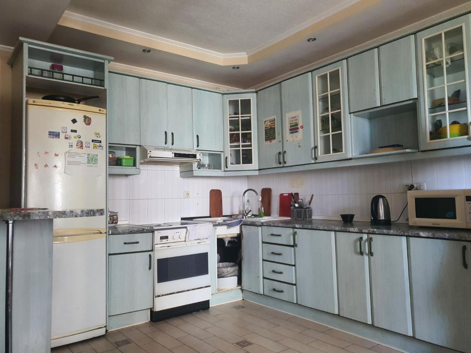 Хостел Оболонь Kiev Ngoại thất bức ảnh